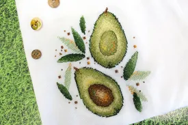 Avocado SV-545 Counted Cross Stitch Kit