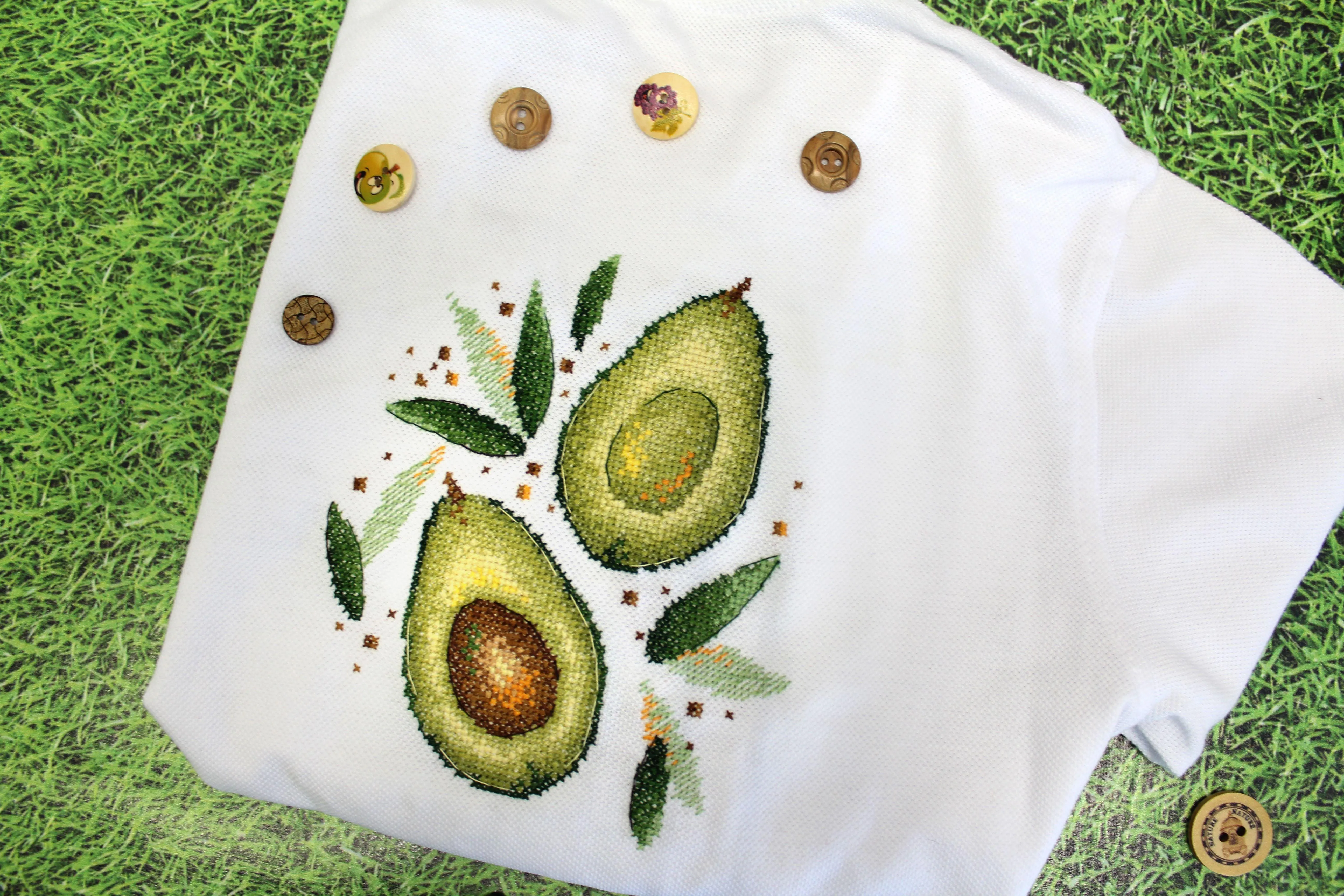 Avocado SV-545 Counted Cross Stitch Kit