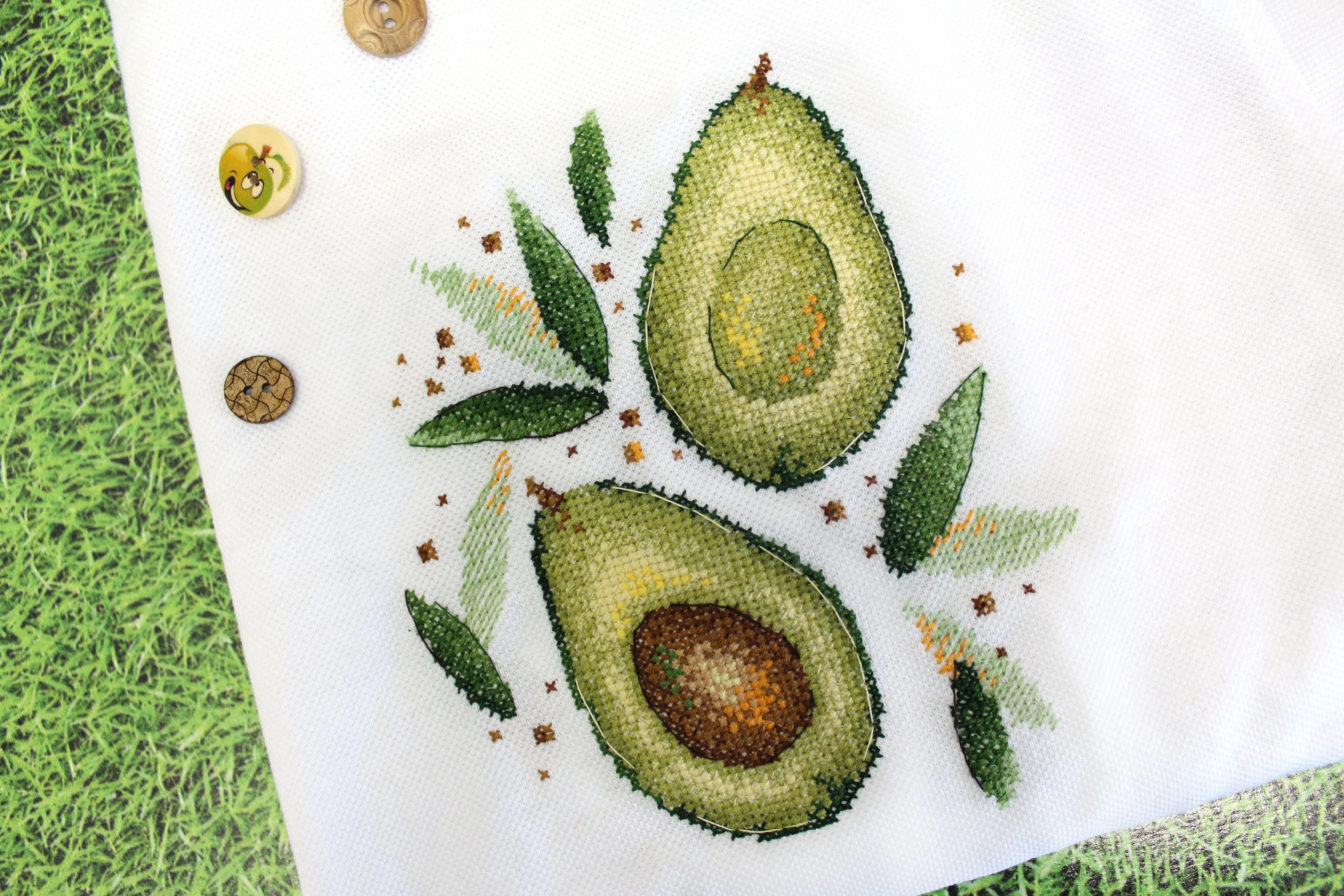 Avocado SV-545 Counted Cross Stitch Kit