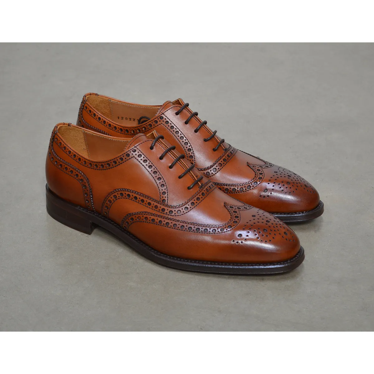 Berwick 1707 Brogue (5215) - Tan