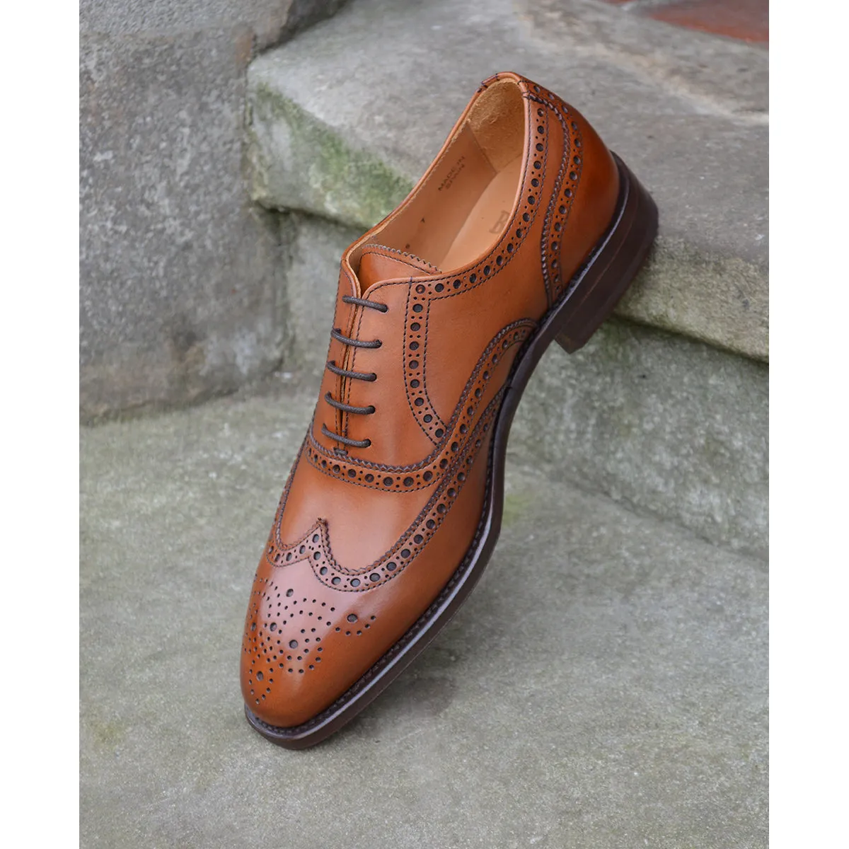 Berwick 1707 Brogue (5215) - Tan