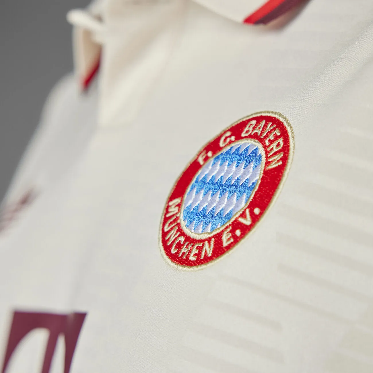 FC Bayern Munchen 3 Jersey