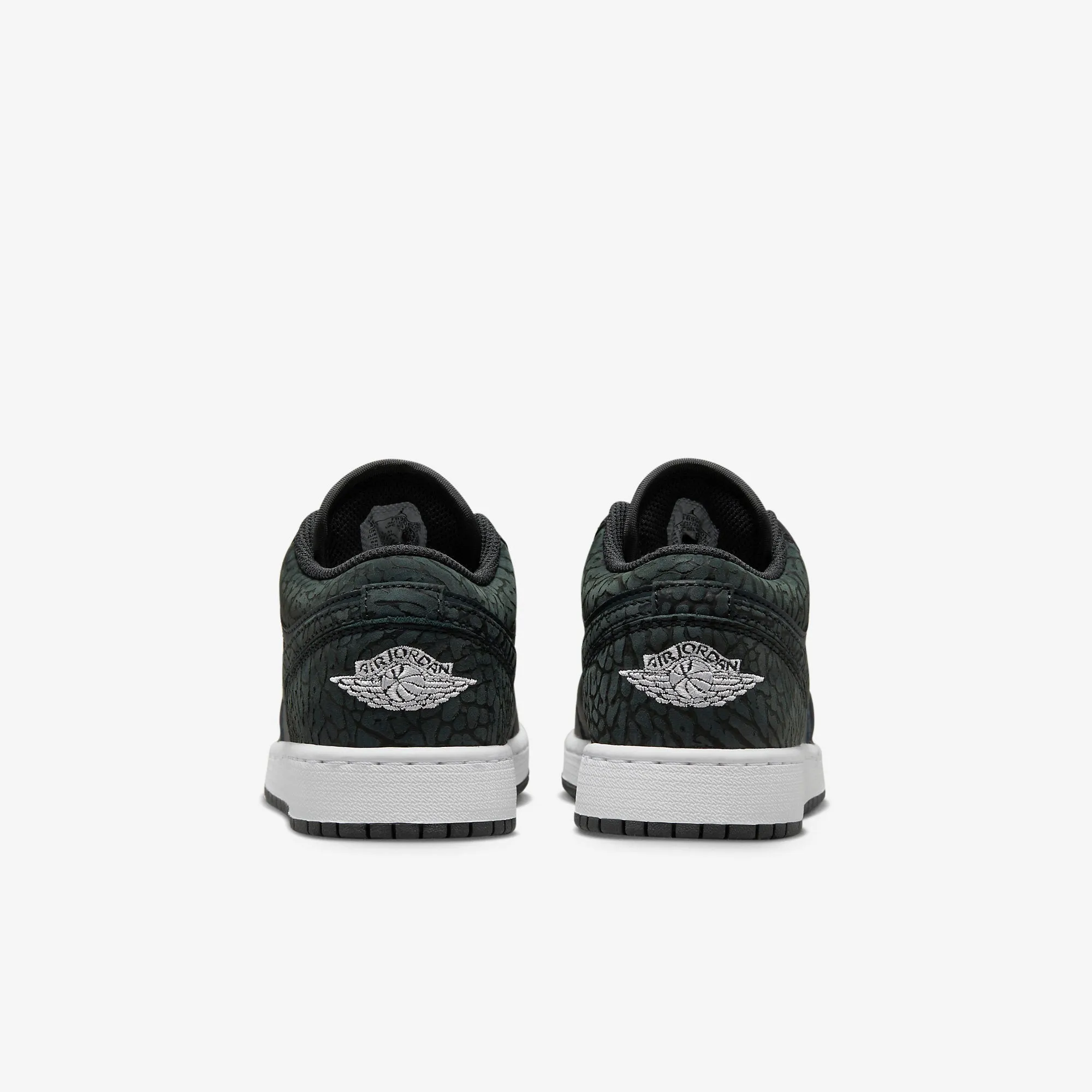 (GS) Air Jordan 1 Low SE 'Black Elephant' (2023) FB9908-001