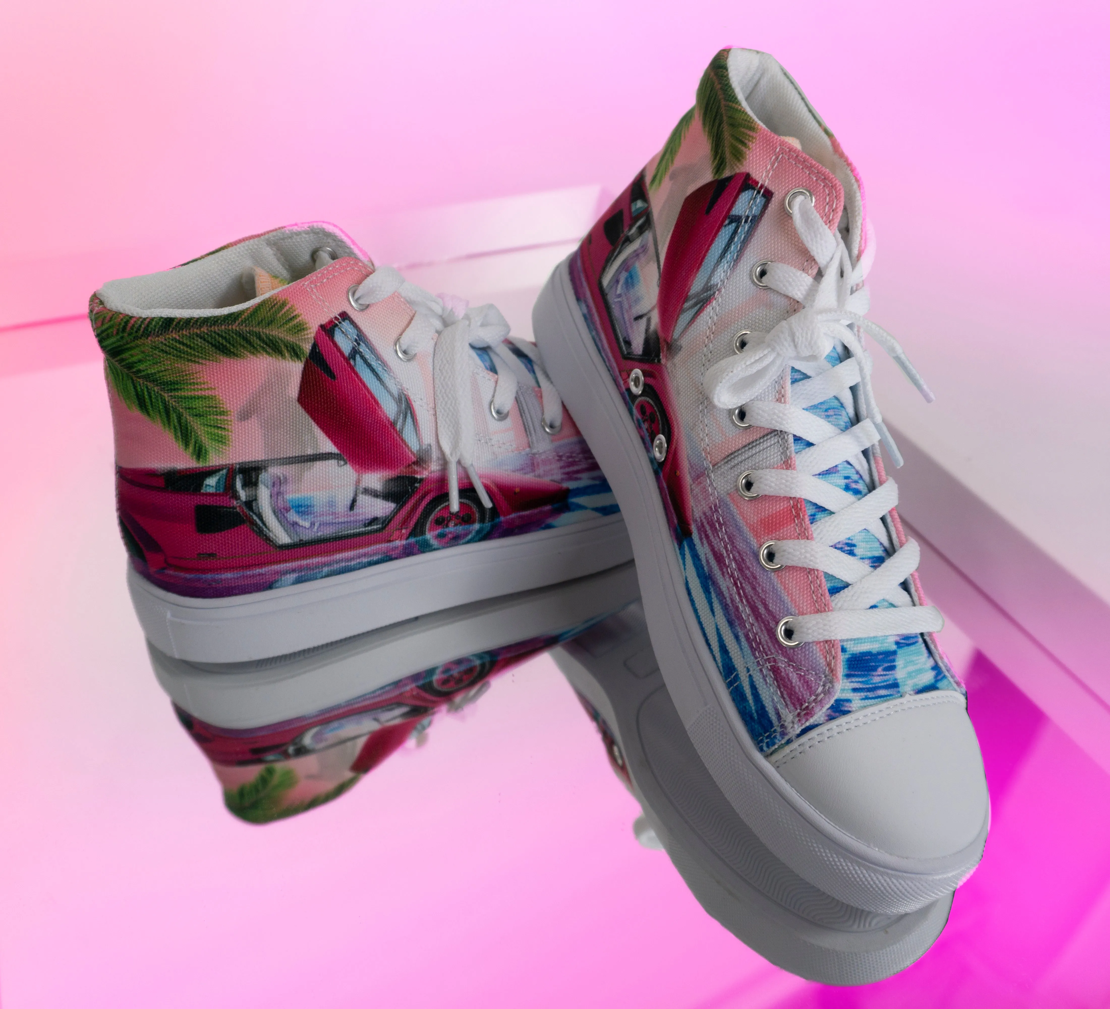 Ladies Andromeda Hightop Canvas Shoe