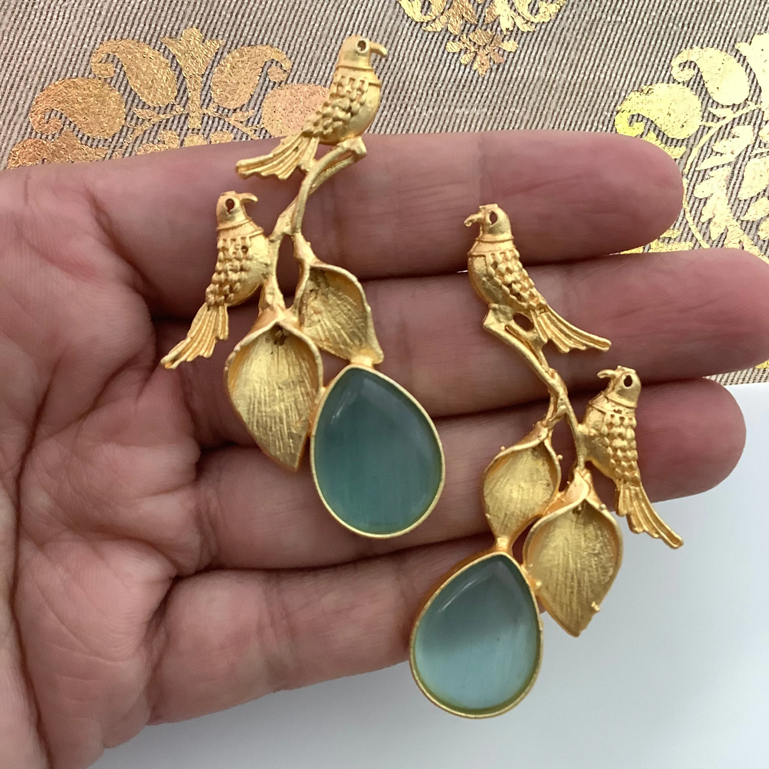 Salvanity Golden Brass Twin Bird Stone Earrings (Aqua)